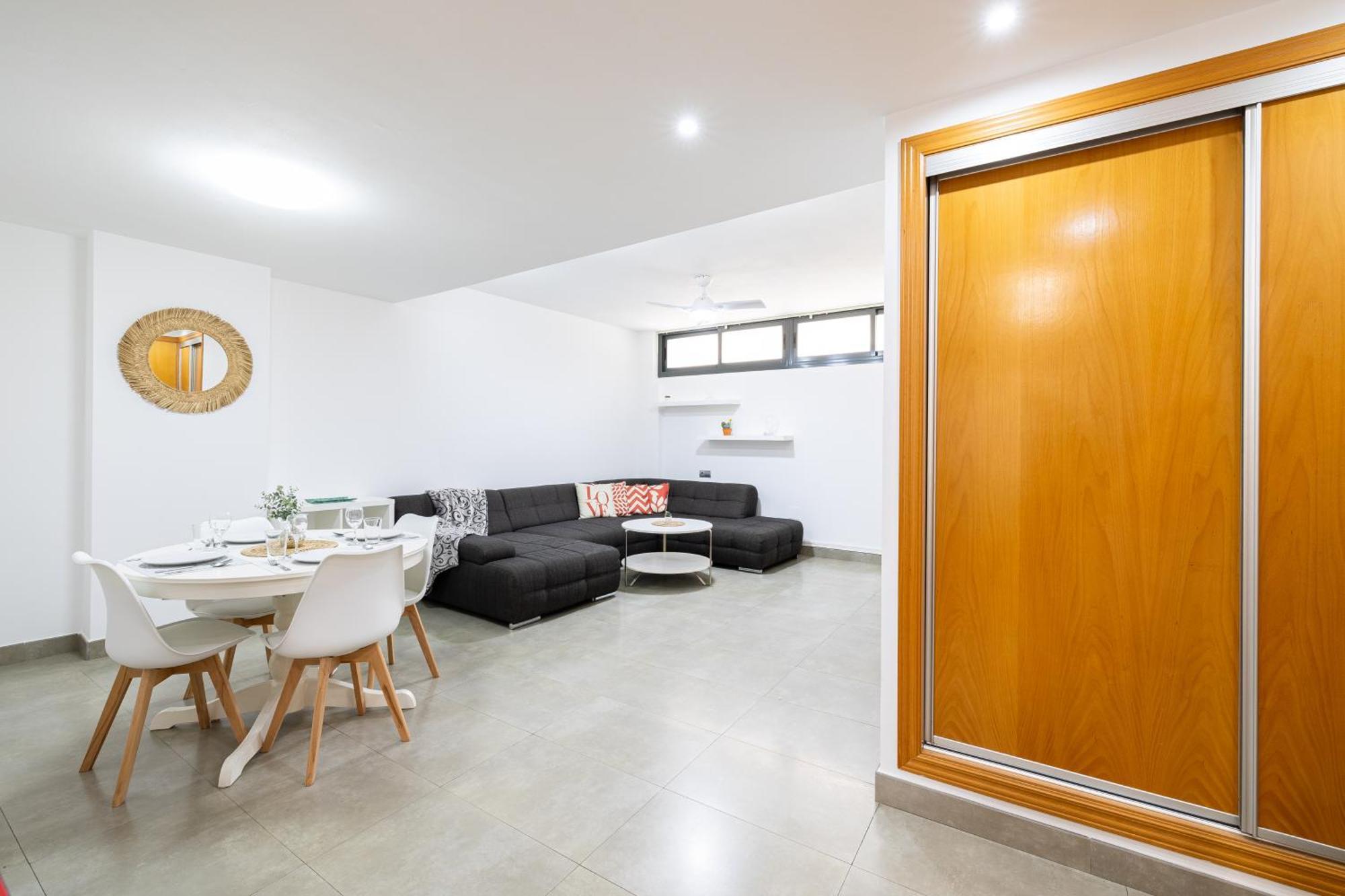 Holidays2Malaga Picasso Area Apartment Exterior photo